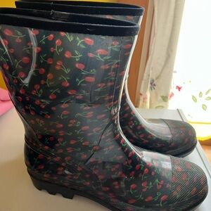 Cherry Print Rain Boots Women’s size 11